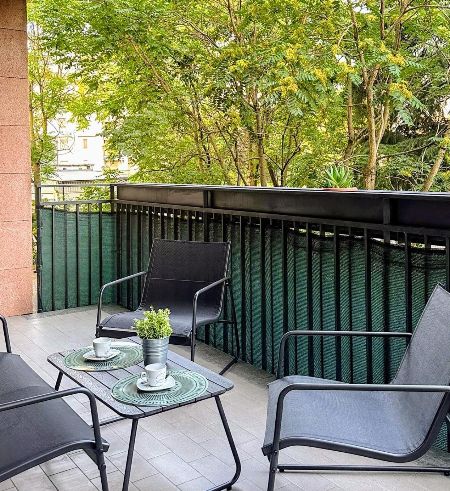 Appartamento Con Terrazzo *
